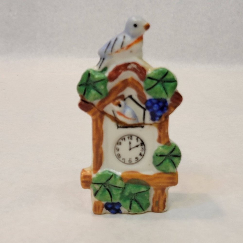 Vintage Ceramic Bird Clock wall pocket Japan 4137 Cuckoo
